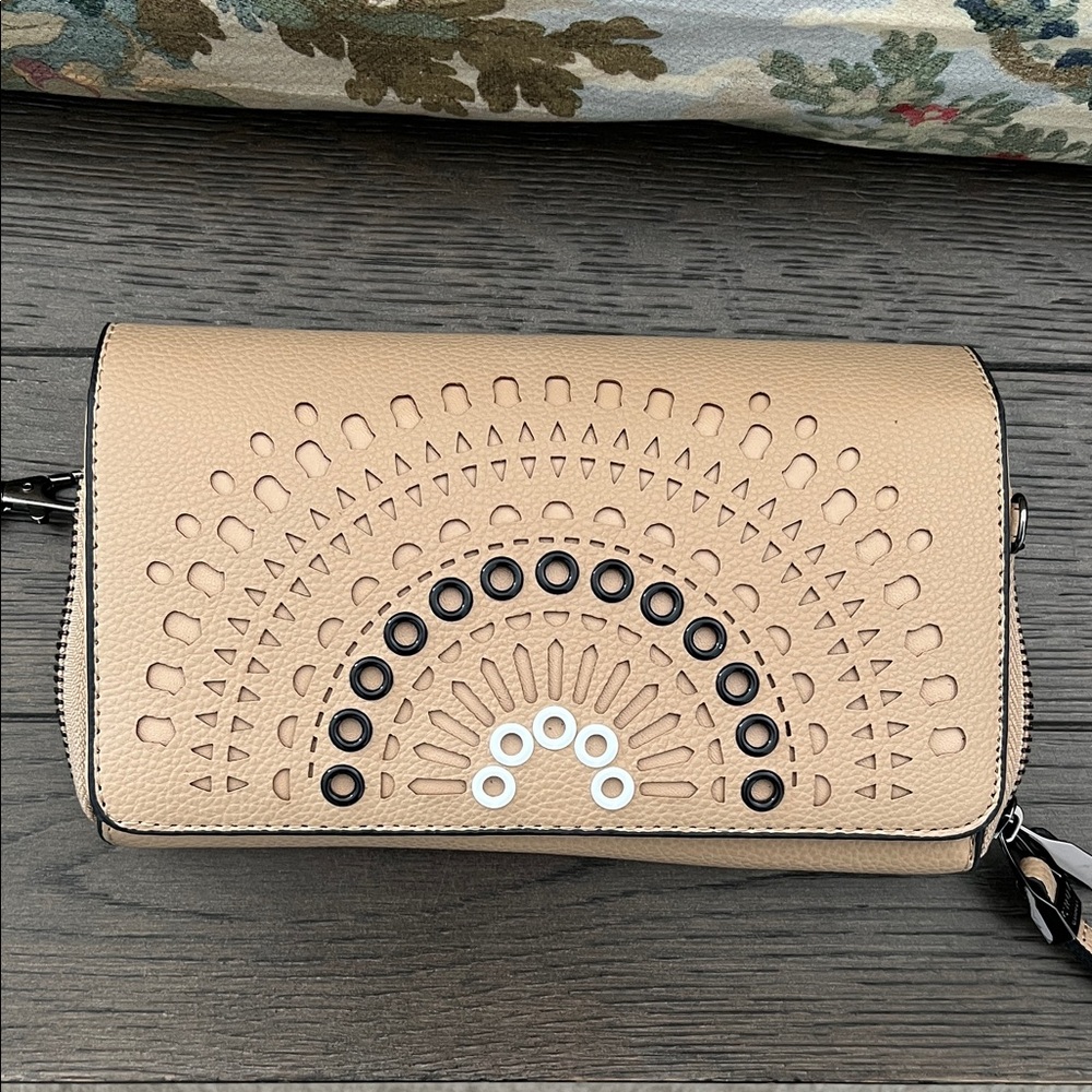 Penelope Cruz Women's Crossbody Bag